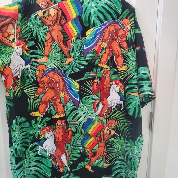 GarmentOne Pride Unicorn Ape 2XL XXL Button Up Short Sleeve Shirt Hawaiian - Picture 4 of 4